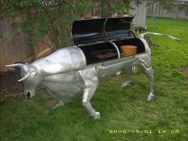 The Bull BBQ Smoker