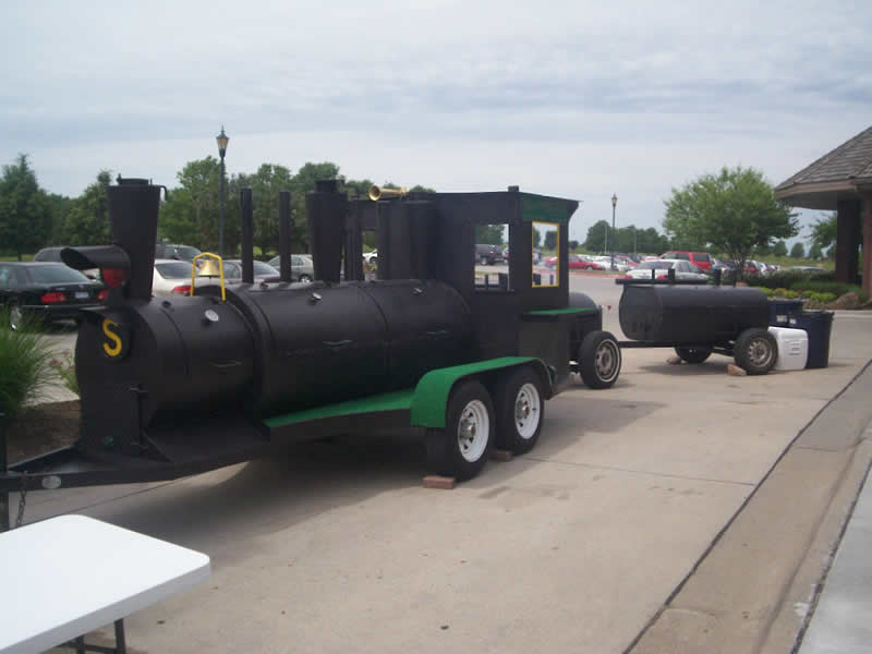 Barbecue Smoker Pit